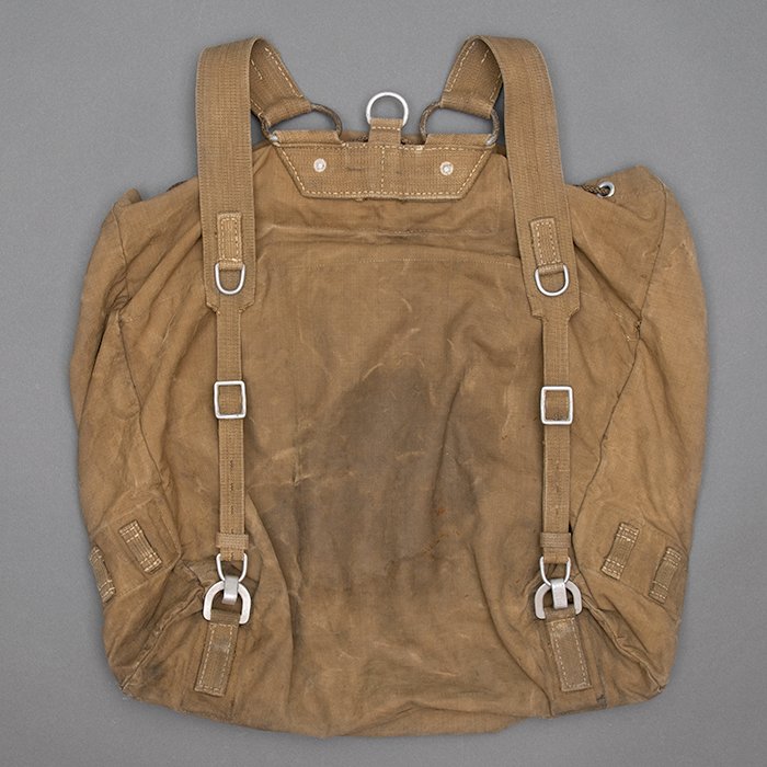 JDE97 Service used large Luftwaffe tropical rucksack — image 11