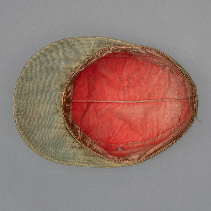 IRW35 Super Carl Halfar made '40 dated Heer M40 cap named to a Panzergrenadier Obergefreiter — image 23