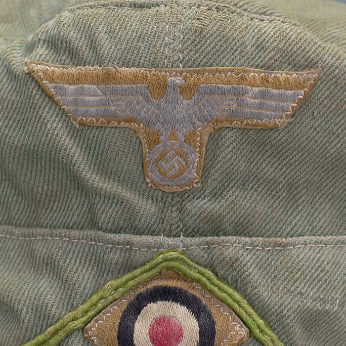 IRW35 Super Carl Halfar made '40 dated Heer M40 cap named to a Panzergrenadier Obergefreiter — image 7