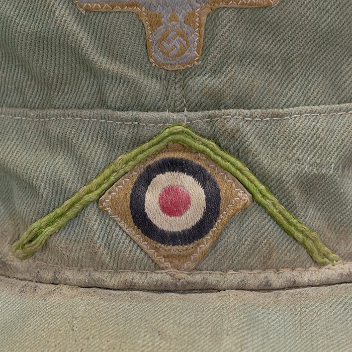 IRW35 Super Carl Halfar made '40 dated Heer M40 cap named to a Panzergrenadier Obergefreiter — image 8