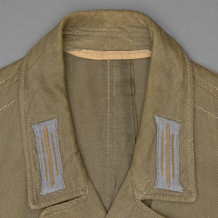 IRW36 Service used Peek & Cloppenburg manufactured Heer Panzergrenadier Gefreiter M42 style tropical service blouse — image 4