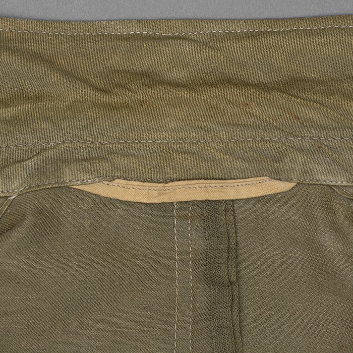 IRW36 Service used Peek & Cloppenburg manufactured Heer Panzergrenadier Gefreiter M42 style tropical service blouse — image 7