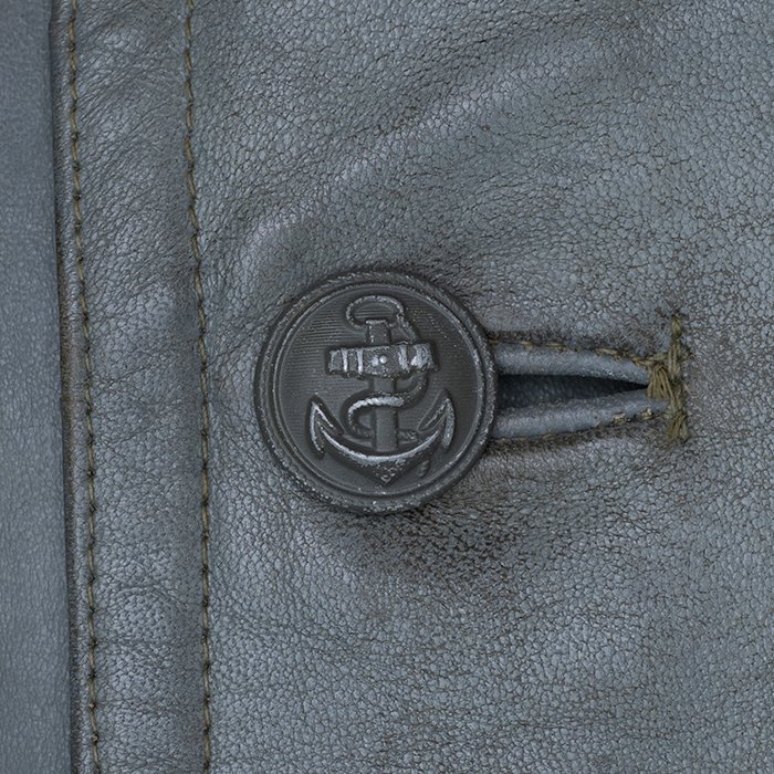 HES714 Set of Kriegsmarine double breasted grey leather deck jacket with matching trousers — image 8