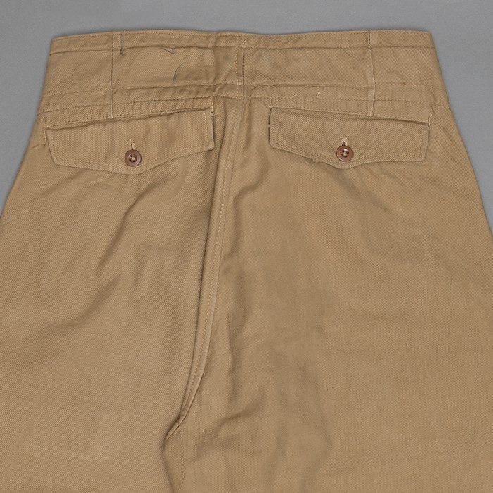 HS19 Wartime modified Luftwaffe tropical Überfallhose - new photos — image 16