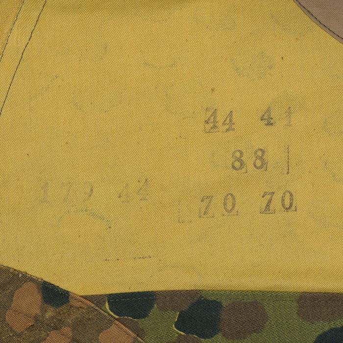 RAS68 Unissued Waffen-SS Erbsentarn pattern four pocket camouflaged jacket printed onto 'Olona' cotton fabric — image 20