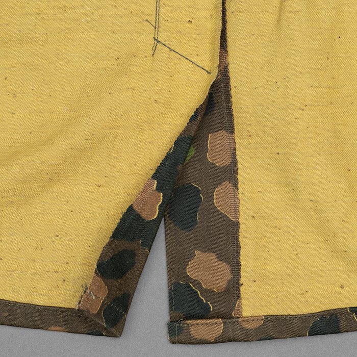 RAS68 Unissued Waffen-SS Erbsentarn pattern four pocket camouflaged jacket printed onto 'Olona' cotton fabric — image 24