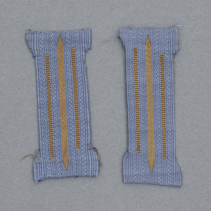 JDE38 Pair of collar litzen for a Heer tropical service blouse — image 2