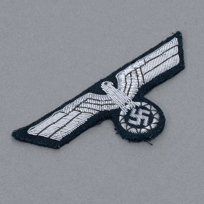 JDE33 Excellent Heer officer national emblem — image 3