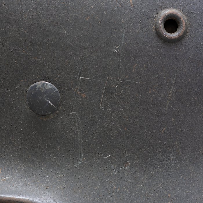 SM1 Spectacular battle damaged Waffen-SS M40 single decal 'GI Art' helmet — image 15