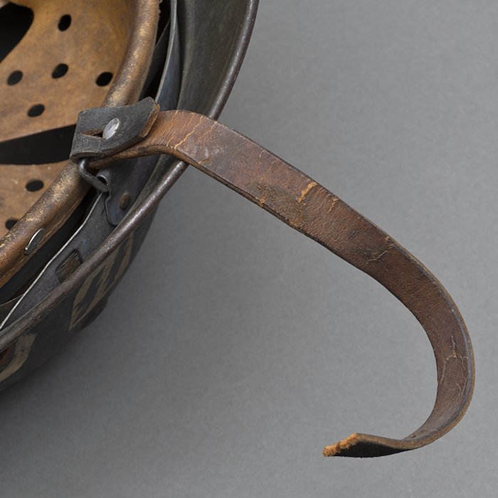 SM1 Spectacular battle damaged Waffen-SS M40 single decal 'GI Art' helmet — image 26