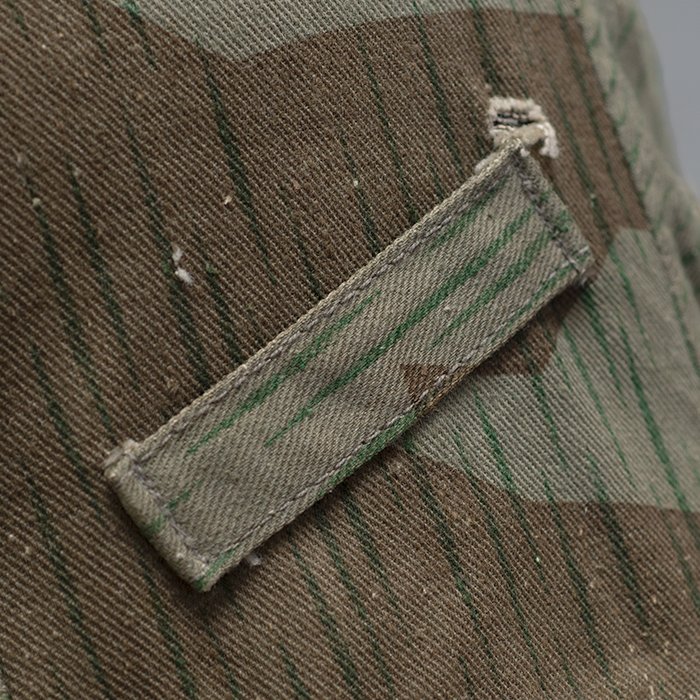 JDE140 Service used Heer Splittertarn camouflaged helmet cover — image 19