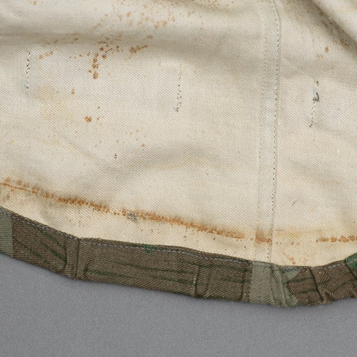 JDE140 Service used Heer Splittertarn camouflaged helmet cover — image 22