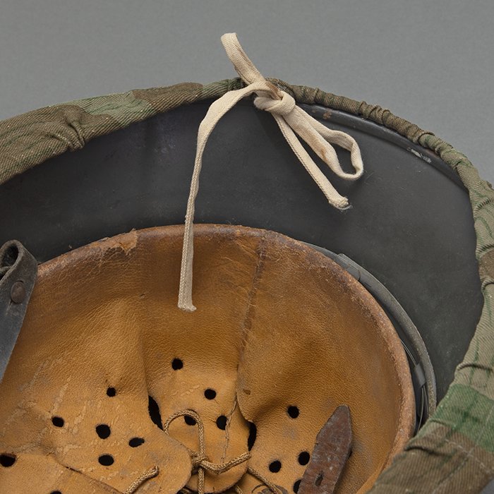 JDE140 Service used Heer Splittertarn camouflaged helmet cover — image 26