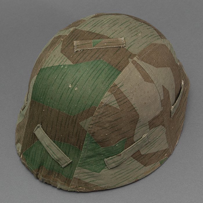 JDE140 Service used Heer Splittertarn camouflaged helmet cover — image 8
