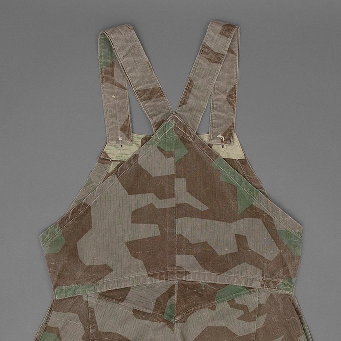 KA3 Unique Heer Splittertarn camouflaged overalls — image 15