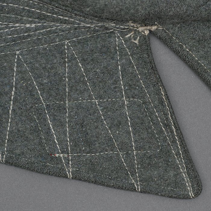 KA2 Service used Heer assault gun wrap for a Heer Sturmartillerie Unteroffizier — image 10