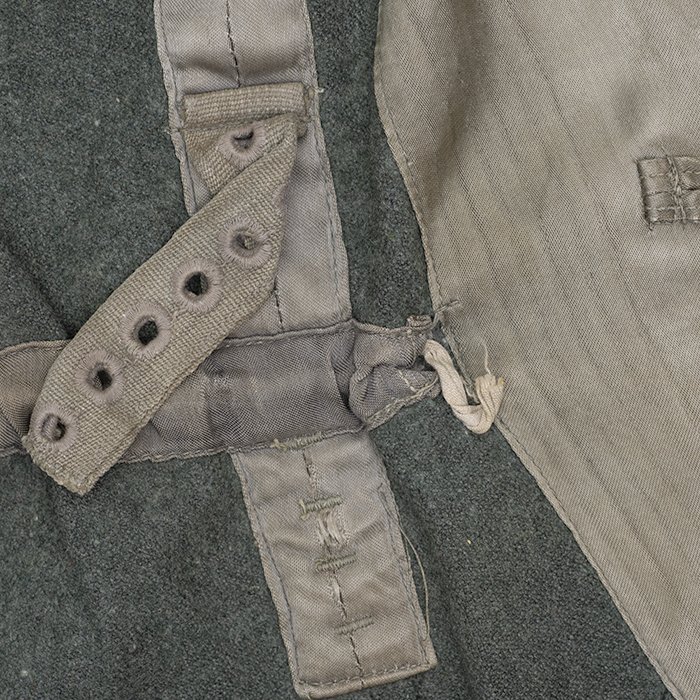 KA2 Service used Heer assault gun wrap for a Heer Sturmartillerie Unteroffizier — image 31