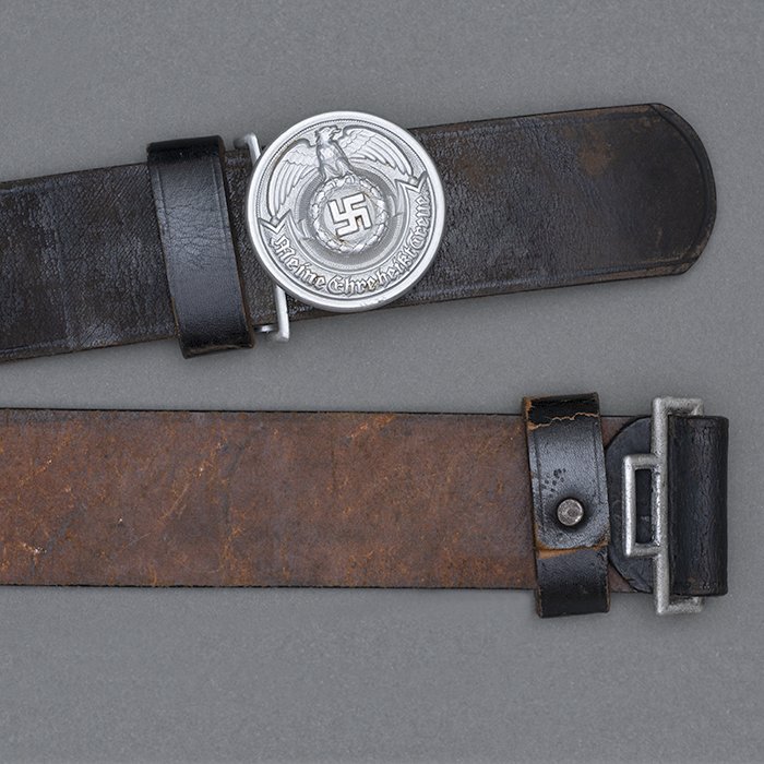 EC1 SS officer's aluminum buckle with black leather belt — image 4