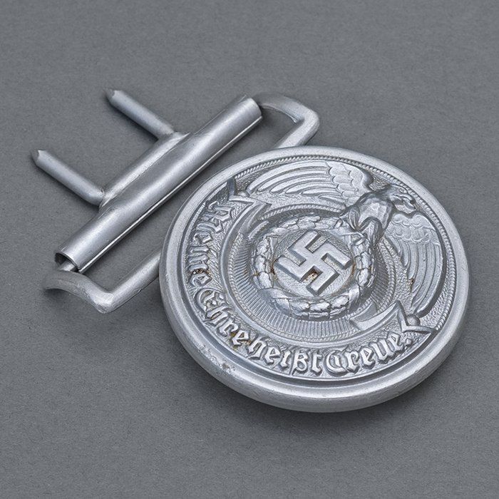 EC1 SS officer's aluminum buckle with black leather belt — image 6