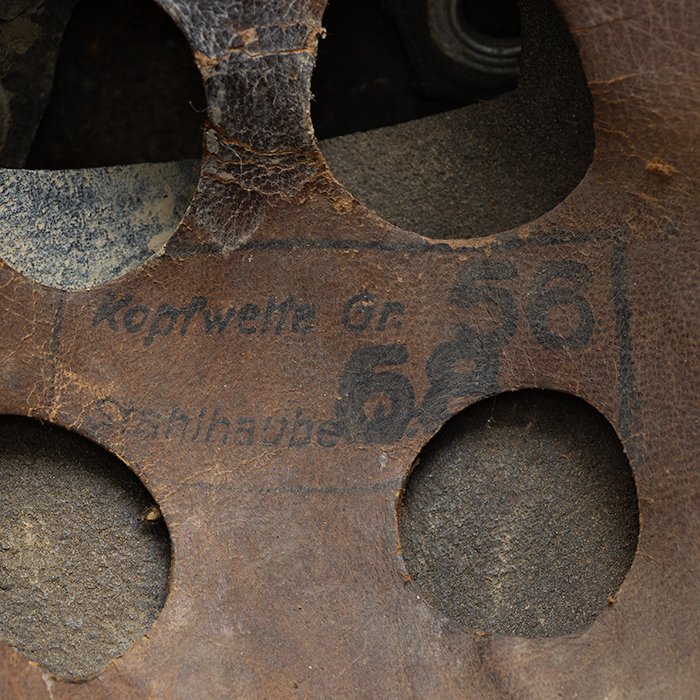 GR1 Luftwaffe M38 single decal Fallschirmjäger helmet — image 27