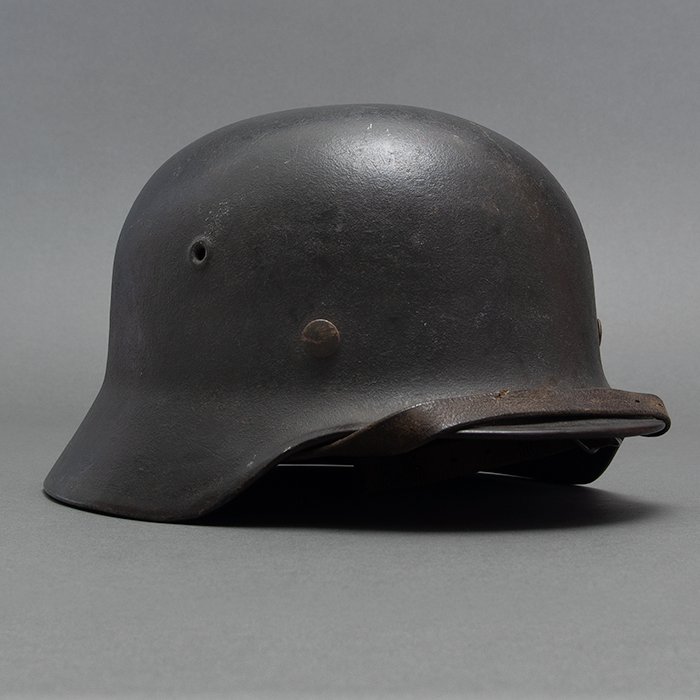 DM16 Luftwaffe M40 single decal helmet — image 11