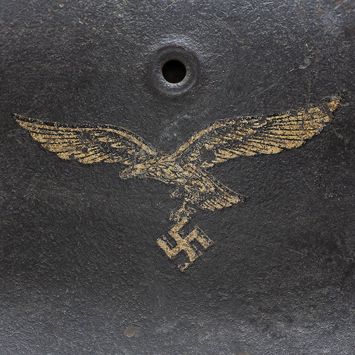 DM16 Luftwaffe M40 single decal helmet — image 4
