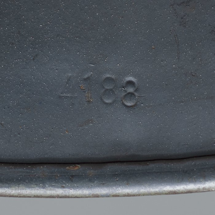 JS4 Luftwaffe M35 double decal helmet with first pattern eagle — image 22