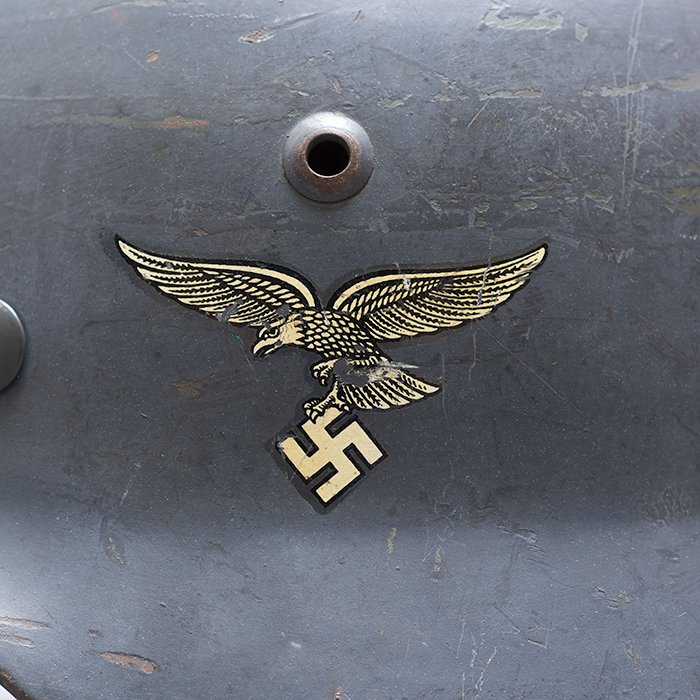 JS4 Luftwaffe M35 double decal helmet with first pattern eagle — image 3