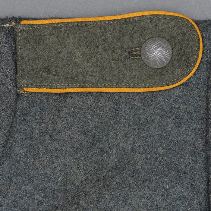 SP2 Heer M43 service blouse for a Aufklarüngs or Kavallerie EM — image 10