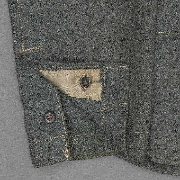 SP2 Heer M43 service blouse for a Aufklarüngs or Kavallerie EM — image 19