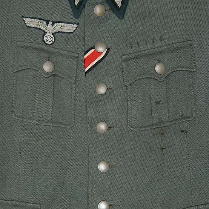 ME1 Privately made service blouse for a well decorated Heer Nachrichten Hauptmann — image 12