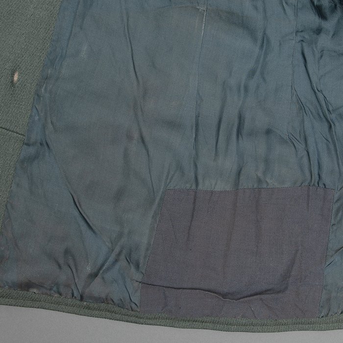 ME1 Privately made service blouse for a well decorated Heer Nachrichten Hauptmann — image 23