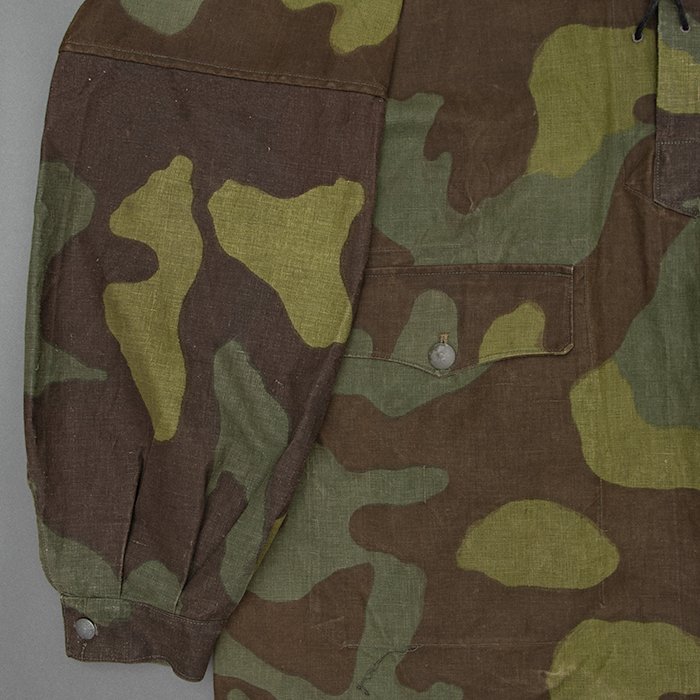 BG2 German made pullover smock in Italian camouflaged fabric — image 16
