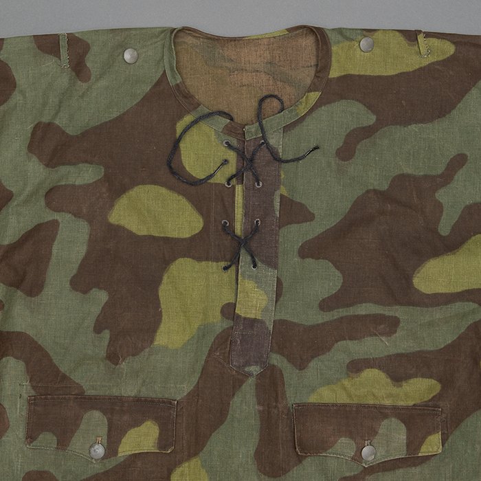 BG2 German made pullover smock in Italian camouflaged fabric — image 3