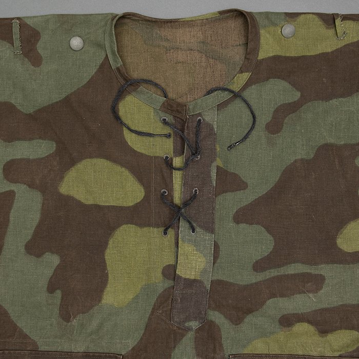 BG2 German made pullover smock in Italian camouflaged fabric — image 4