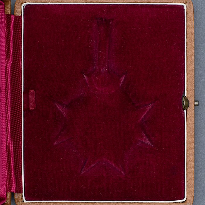 JS11 Cased Pour le Mérite mit Krone — image 14