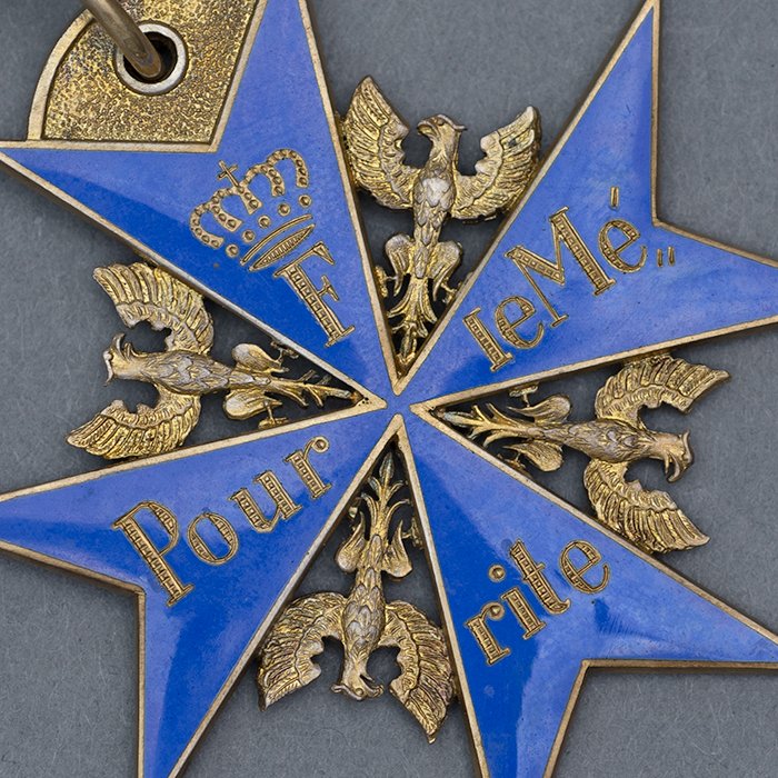 JS11 Cased Pour le Mérite mit Krone — image 8