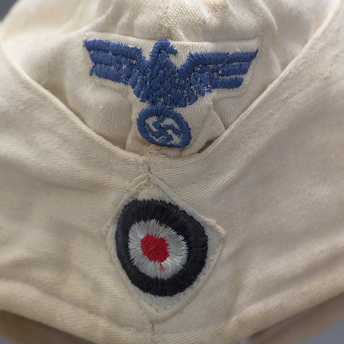 DM20 French made white Kriegsmarine EM overseas cap — image 5
