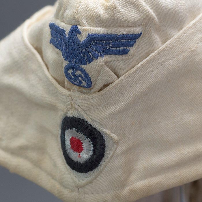 DM20 French made white Kriegsmarine EM overseas cap — image 9