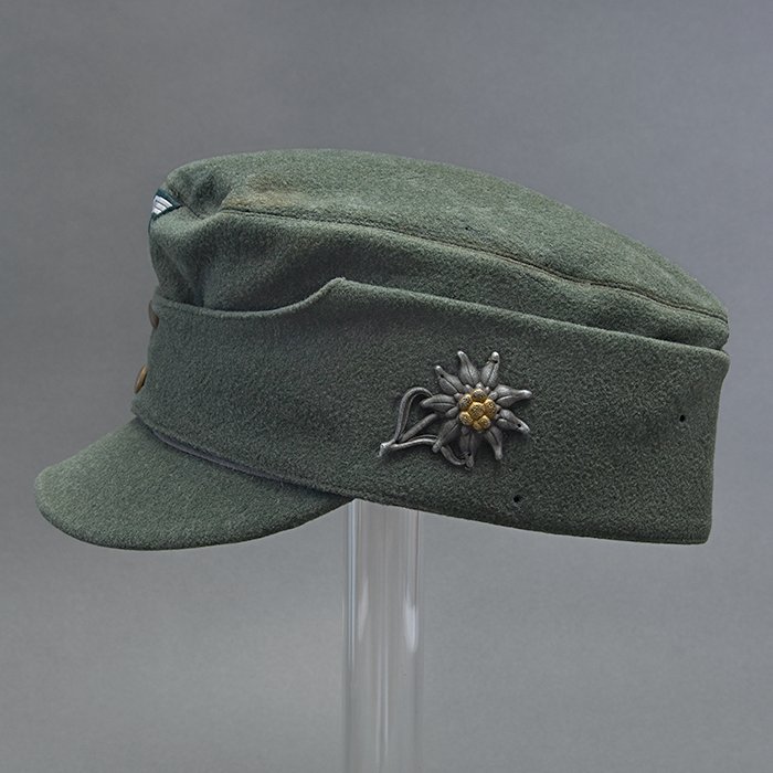 DM15 High quality Heer officer's Bergmütze manufactured by the Erel firm — image 11