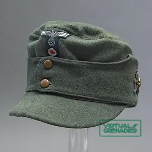 DM15 High quality Heer officer's Bergmütze manufactured by the Erel …