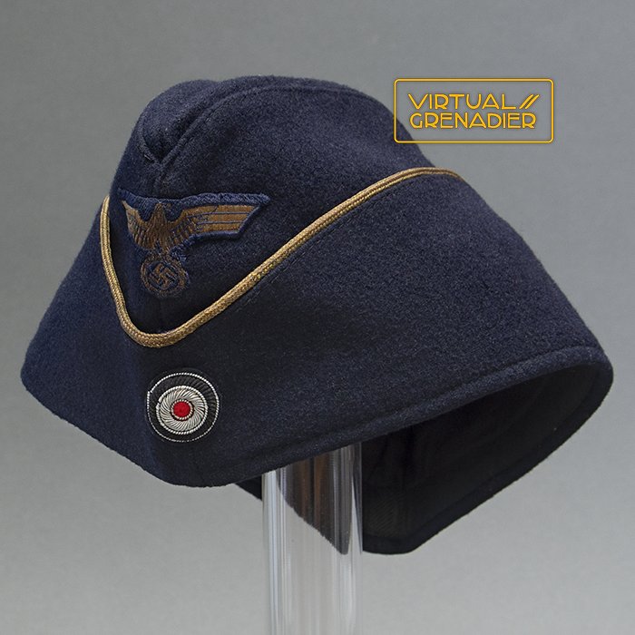 SP11 Excellent Kriegsmarine officer's overseas cap — image 2