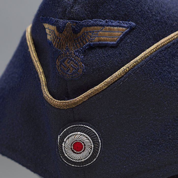 SP11 Excellent Kriegsmarine officer's overseas cap — image 3