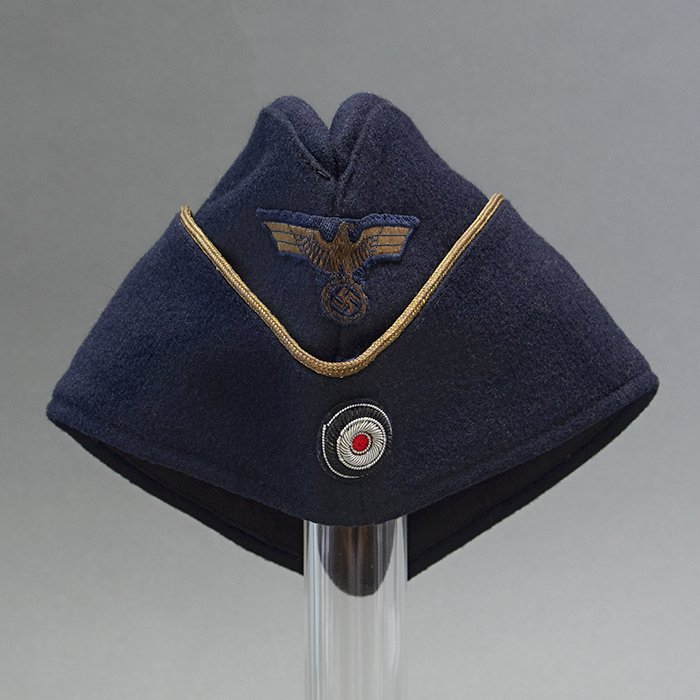 SP11 Excellent Kriegsmarine officer's overseas cap — image 4