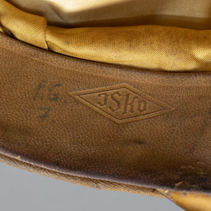 SP12 Service worn final pattern NSDAP Reichsleitung visored cap — image 18