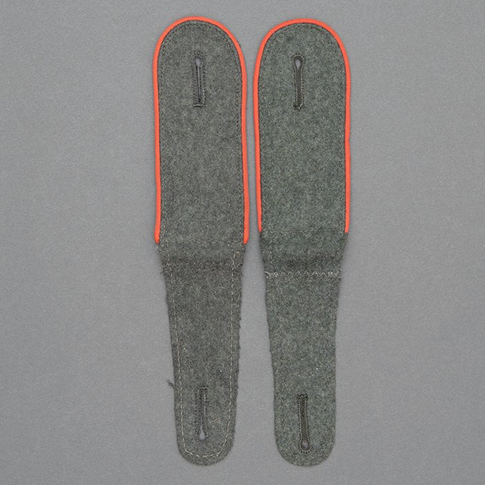 FI1 Rare Heer Artillerie EM M40 service blouse — image 13