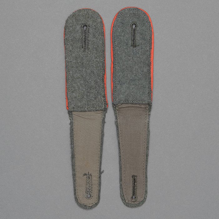 FI1 Rare Heer Artillerie EM M40 service blouse — image 14