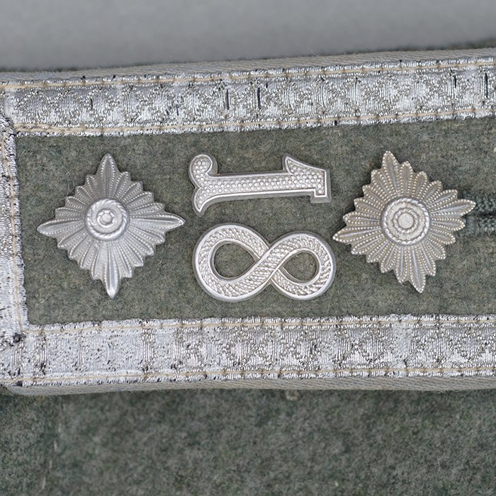 FI3 Heer M41 type service blouse for a Nachschub Feldwebel — image 11