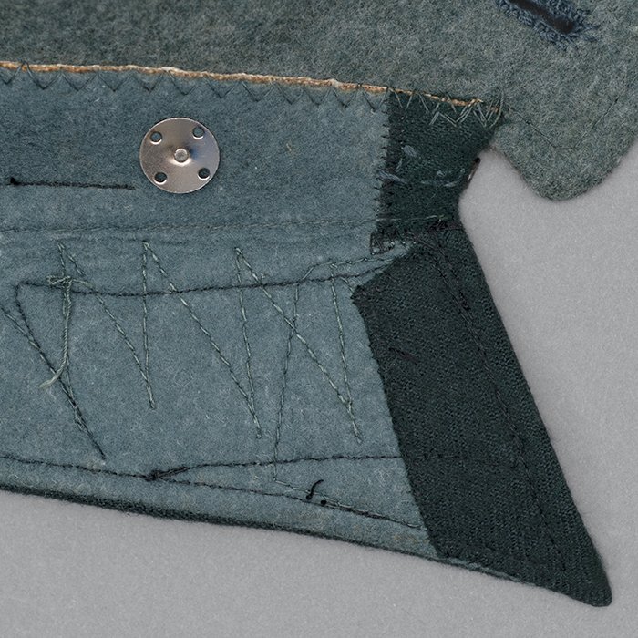 FI4 Privately made service blouse for a Heer Gebirgsjäger Hauptmann — image 8