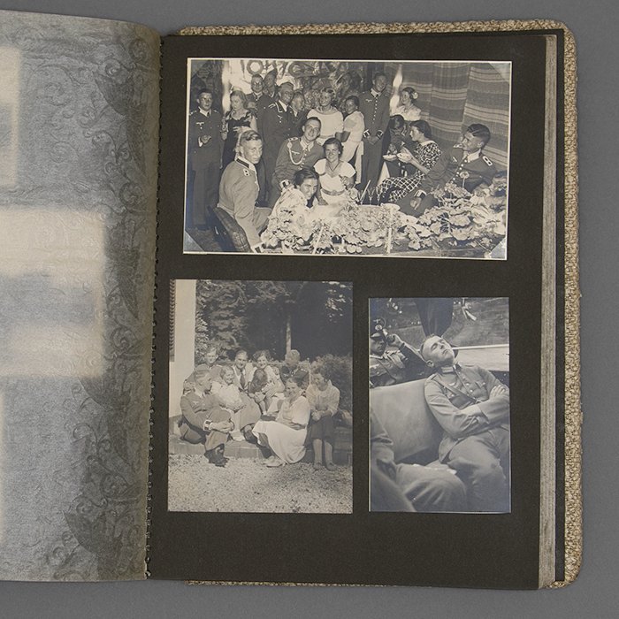 JS10 Early war photo album for a soldier in a Heer Kavallerie unit — image 12